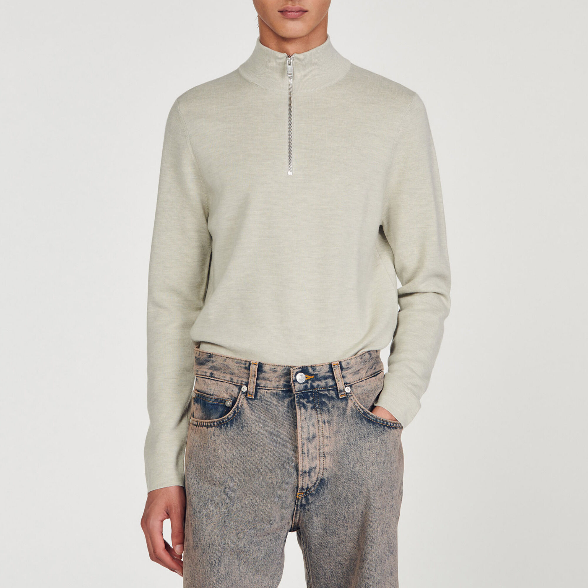Wollpullover mit Reißverschlusskragen