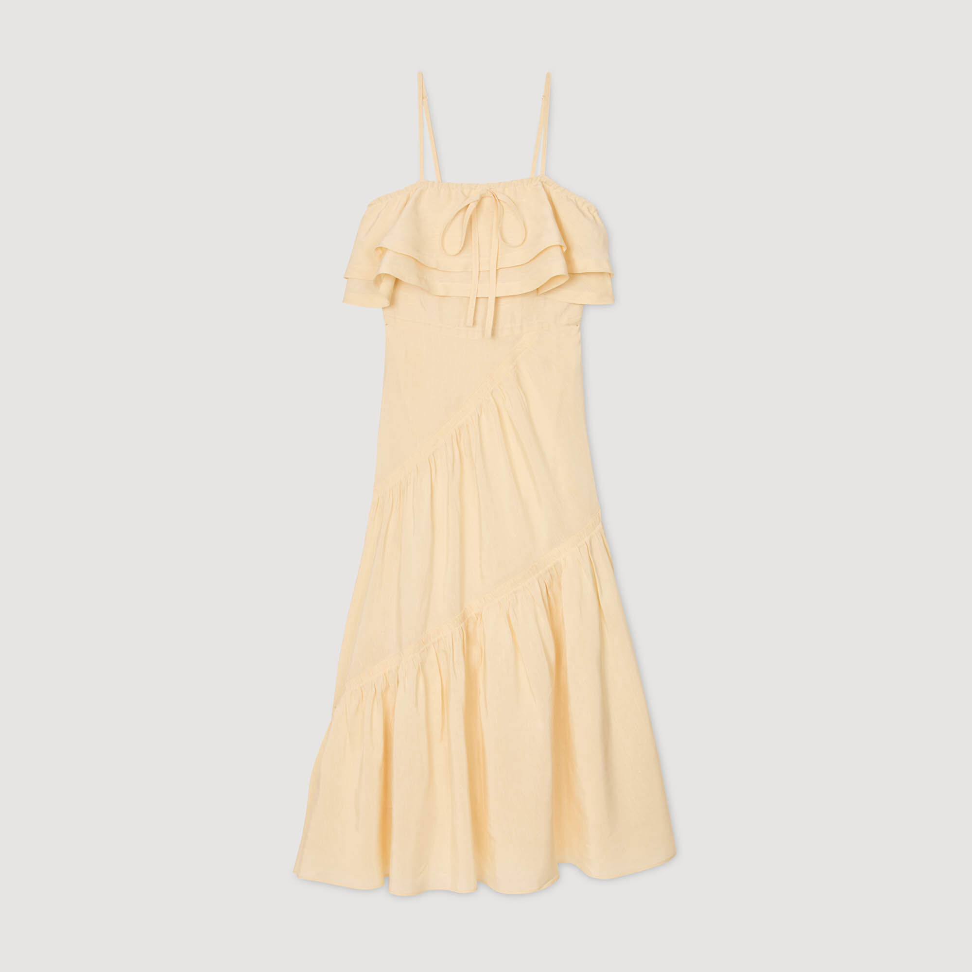 Langes Kleid mit Volants