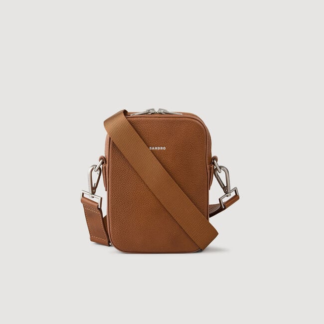 Kleine Tasche aus genarbtem Leder