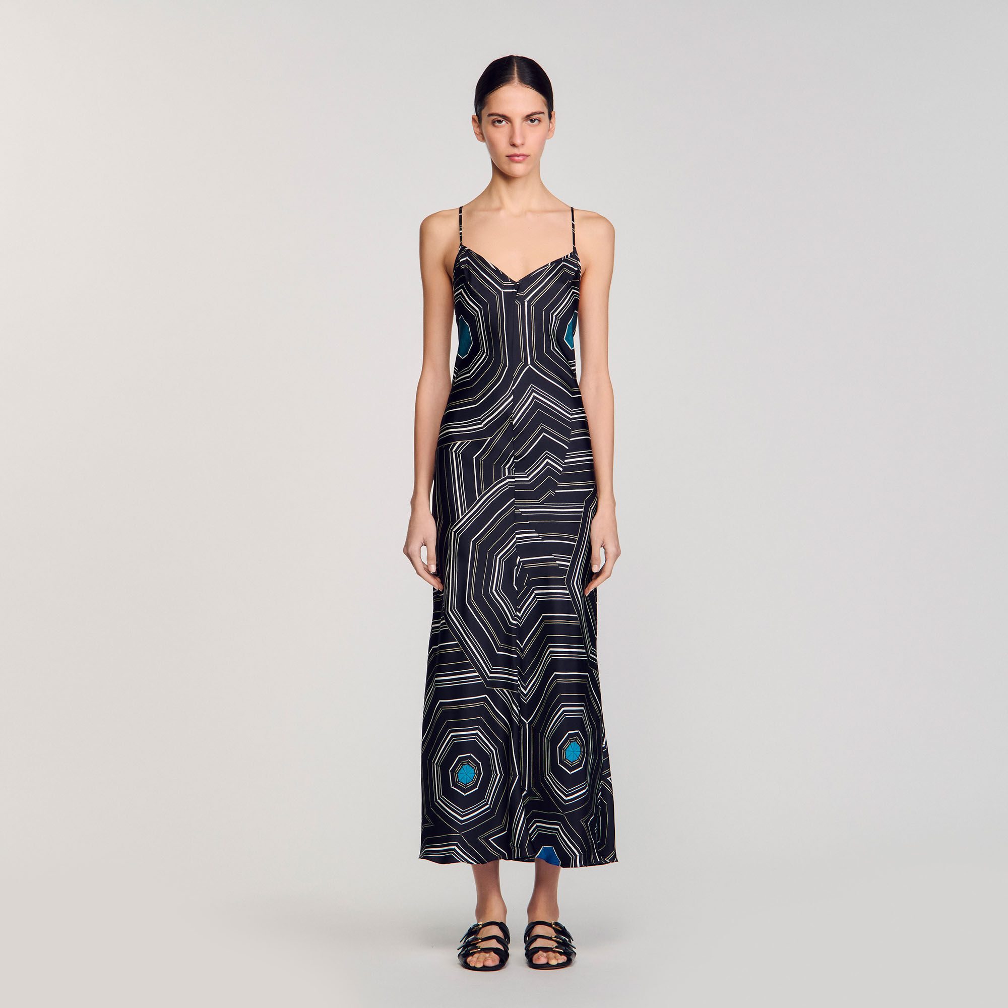 Langes bedrucktes Seidenkleid