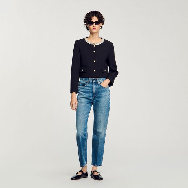 Jacke mit Perlenkragen