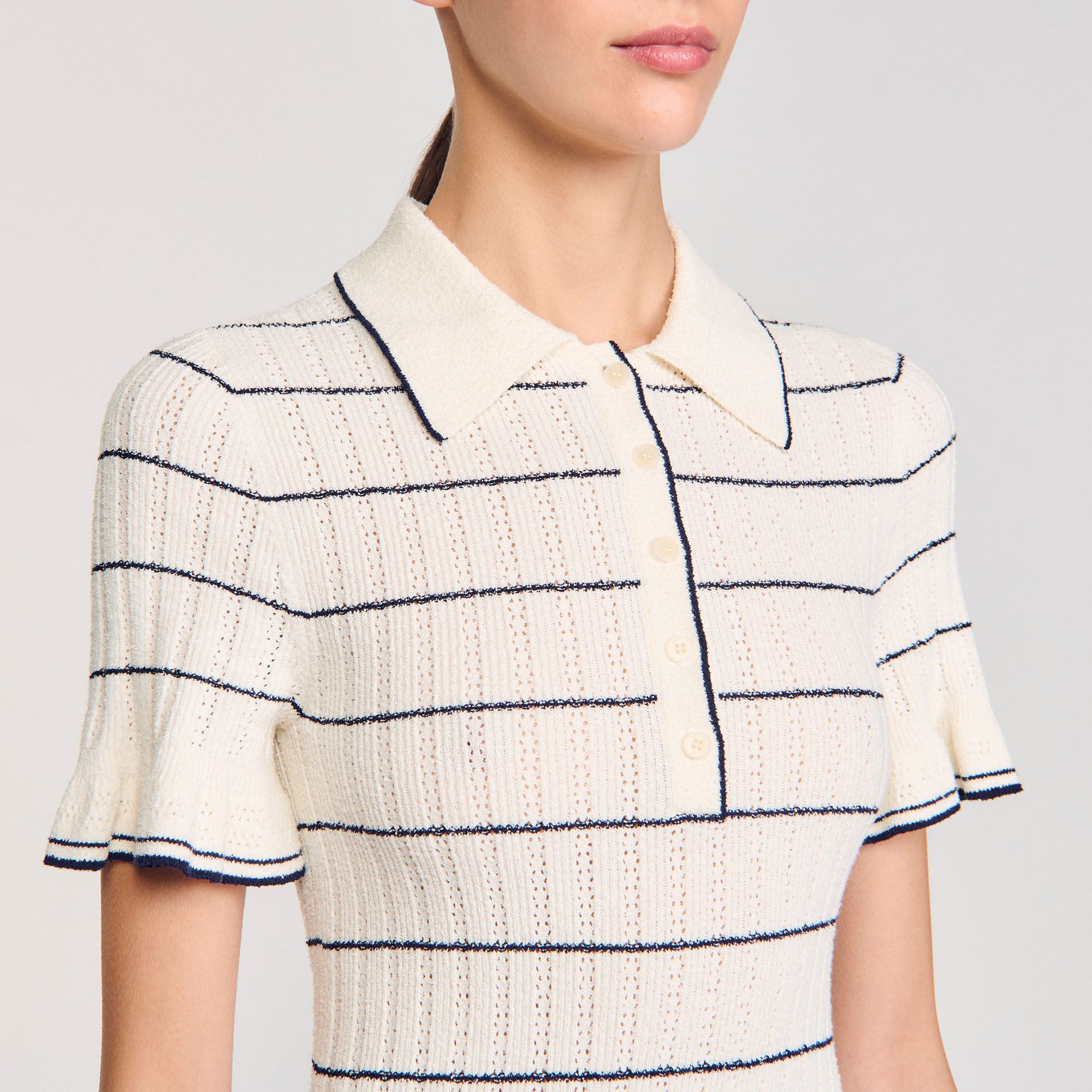 Langes Strickkleid mit Polokragen