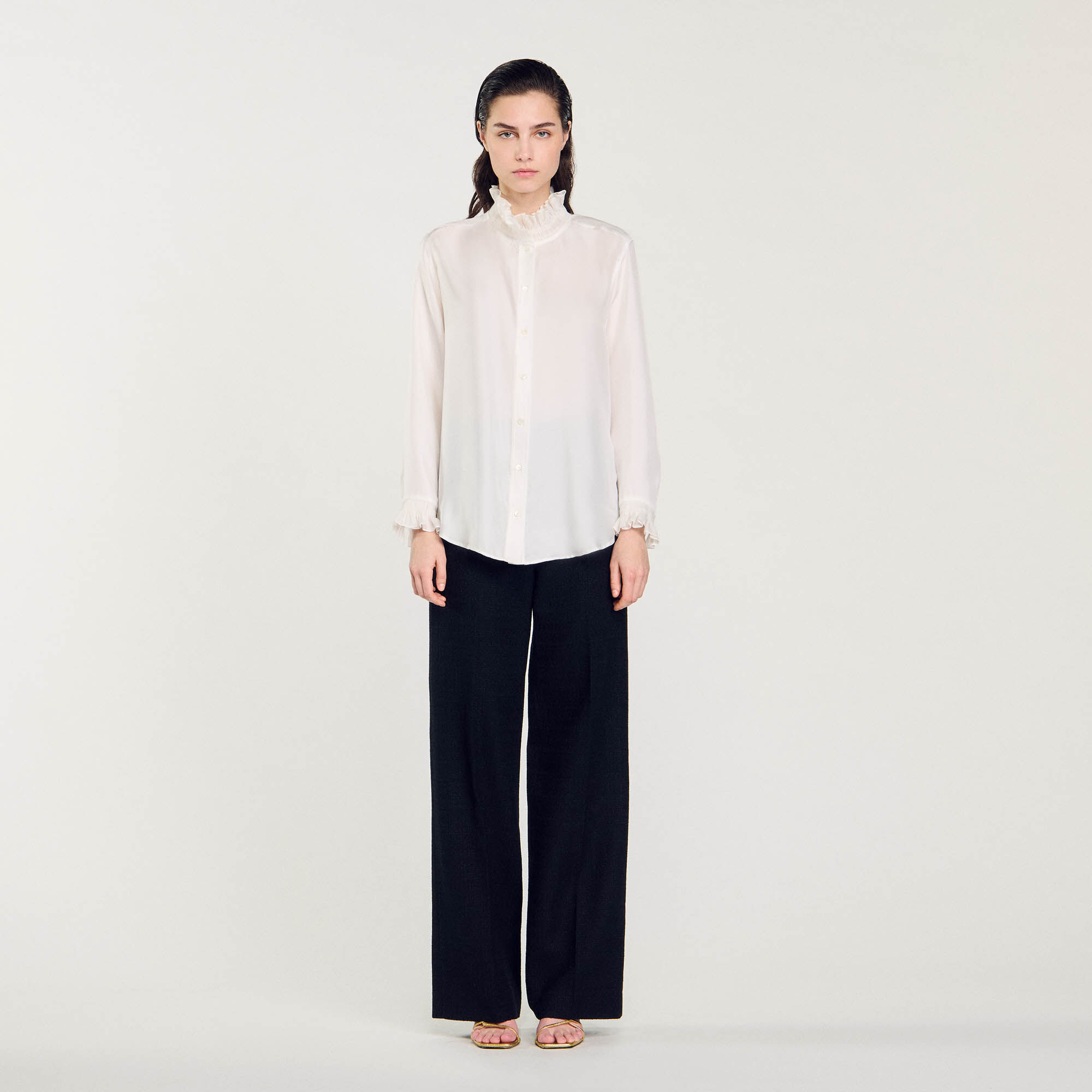 Seide Hemdbluse mit gerafftem Kragen