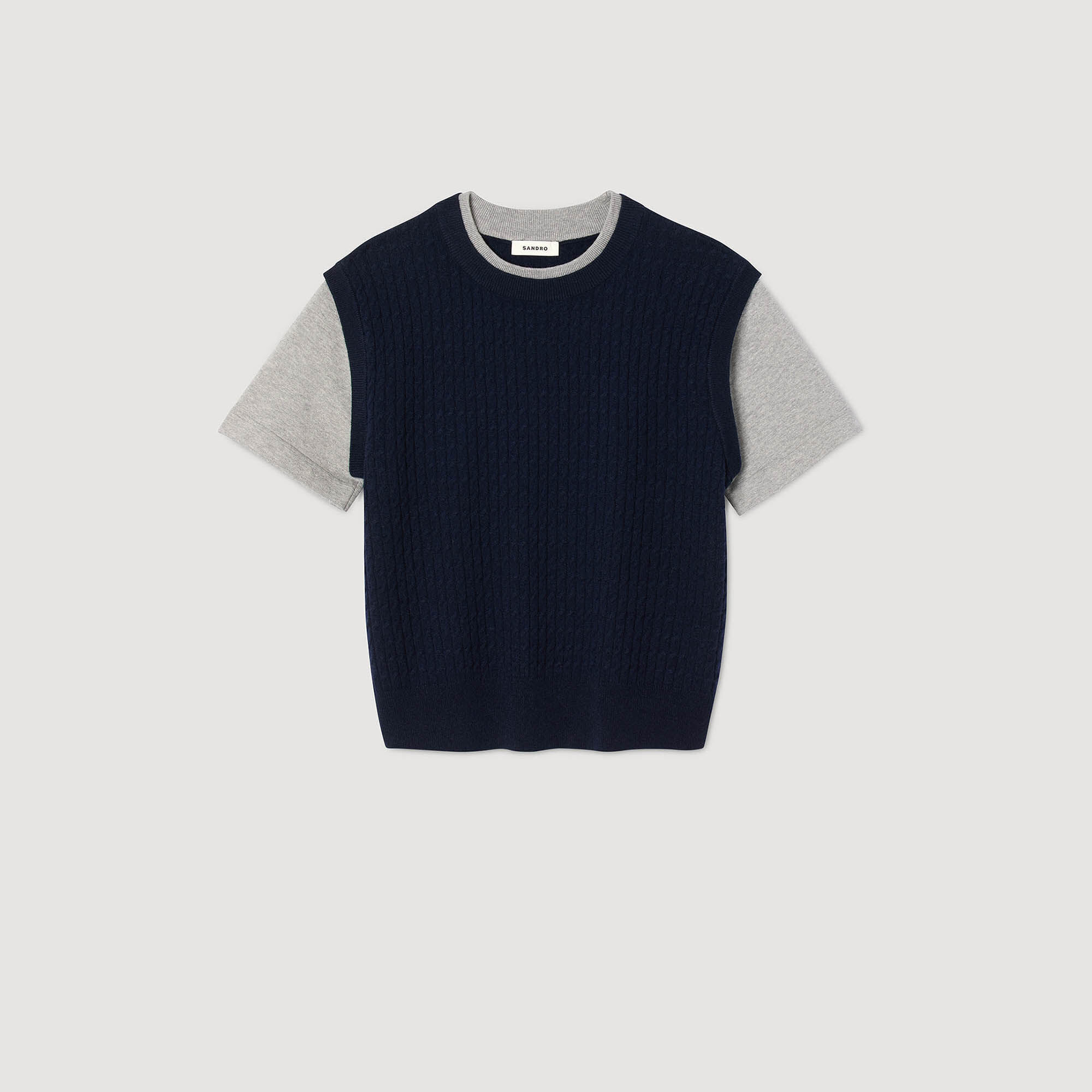 Strickpullover aus Materialmix