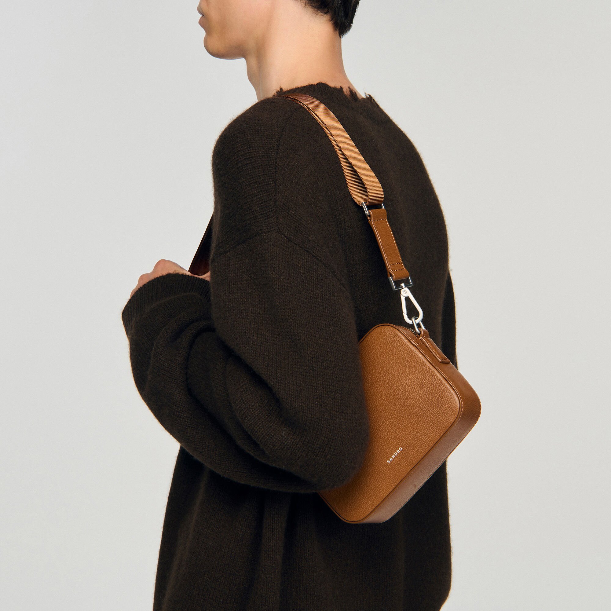 Kleine Tasche aus genarbtem Leder