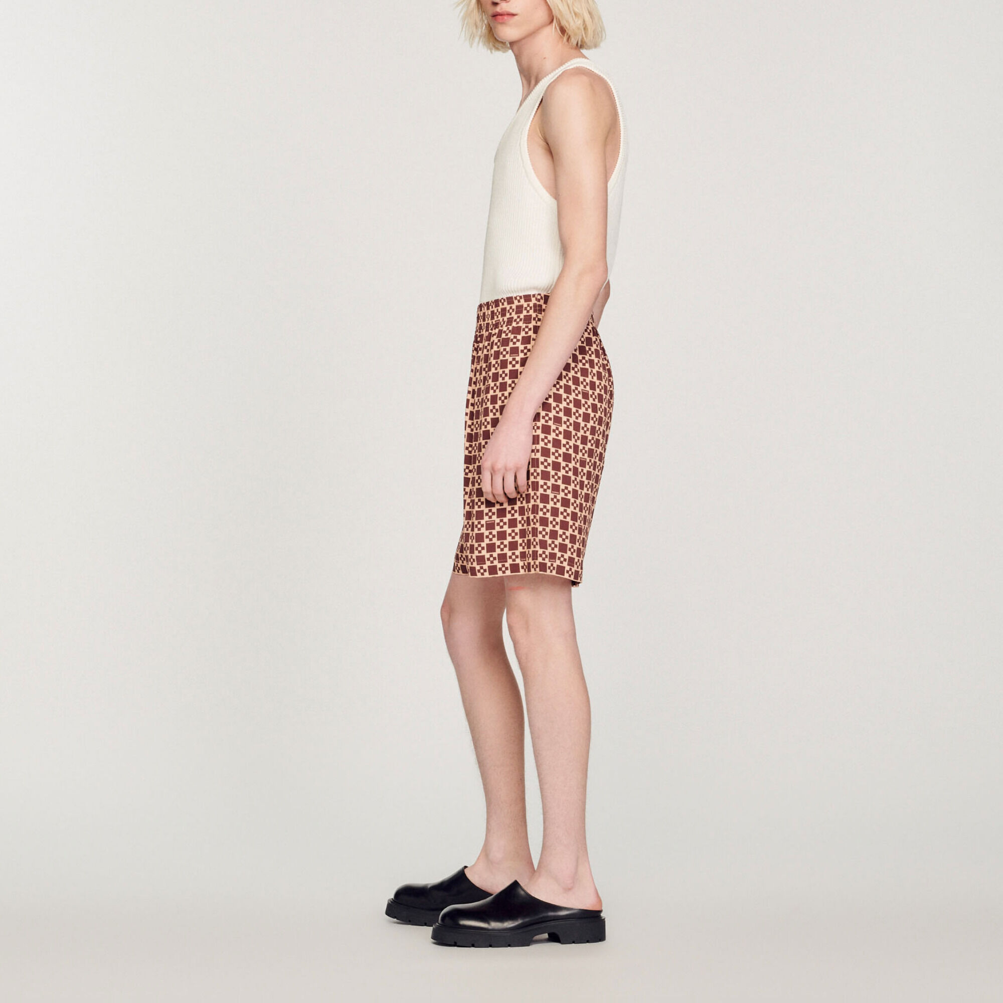 Shorts mit Square-Cross-Print