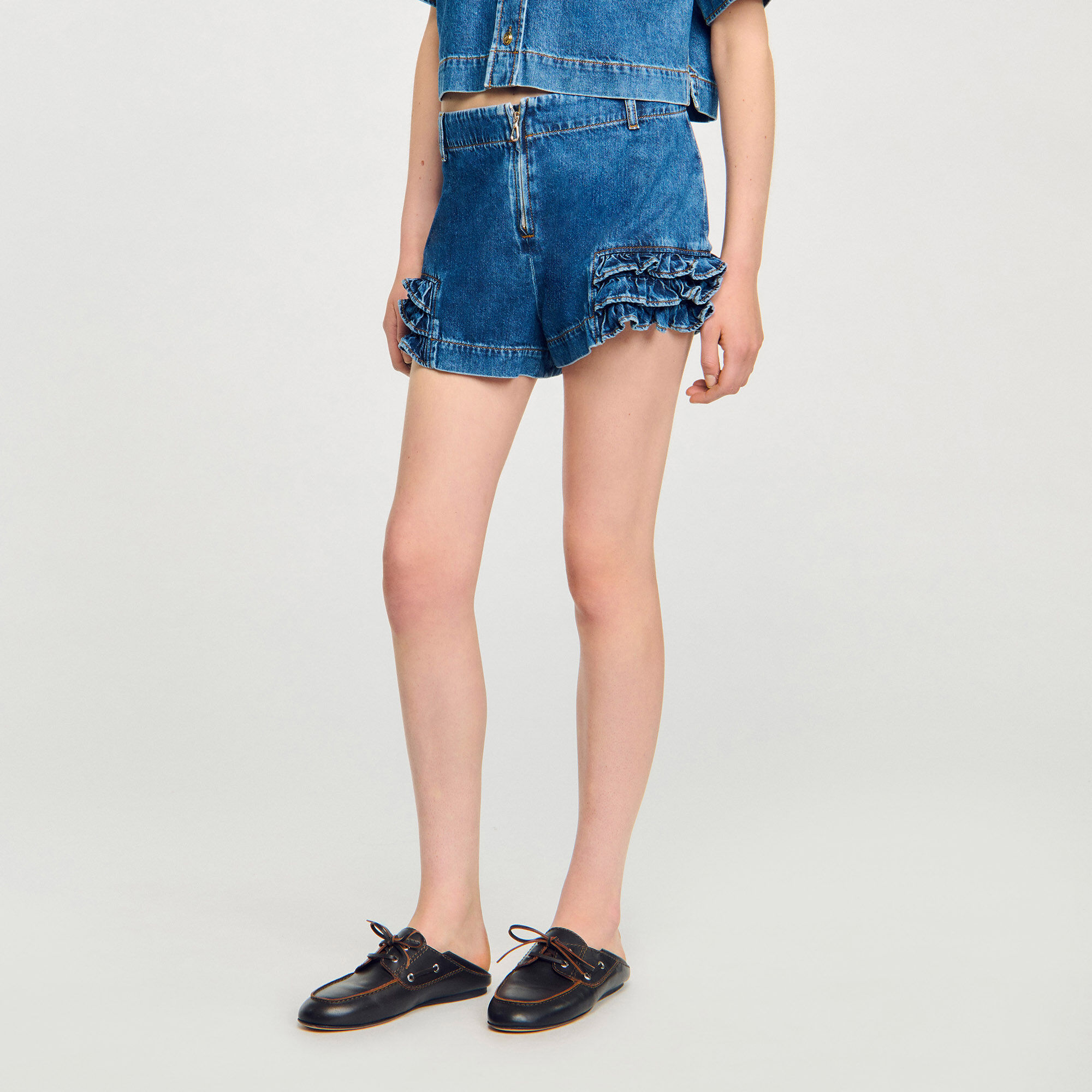 Shorts aus Denim mit Volants