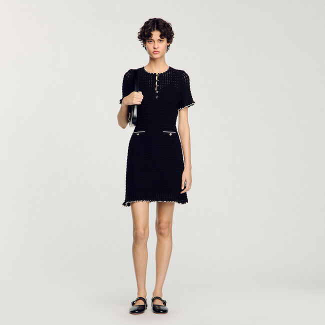 Kurzes Strickkleid