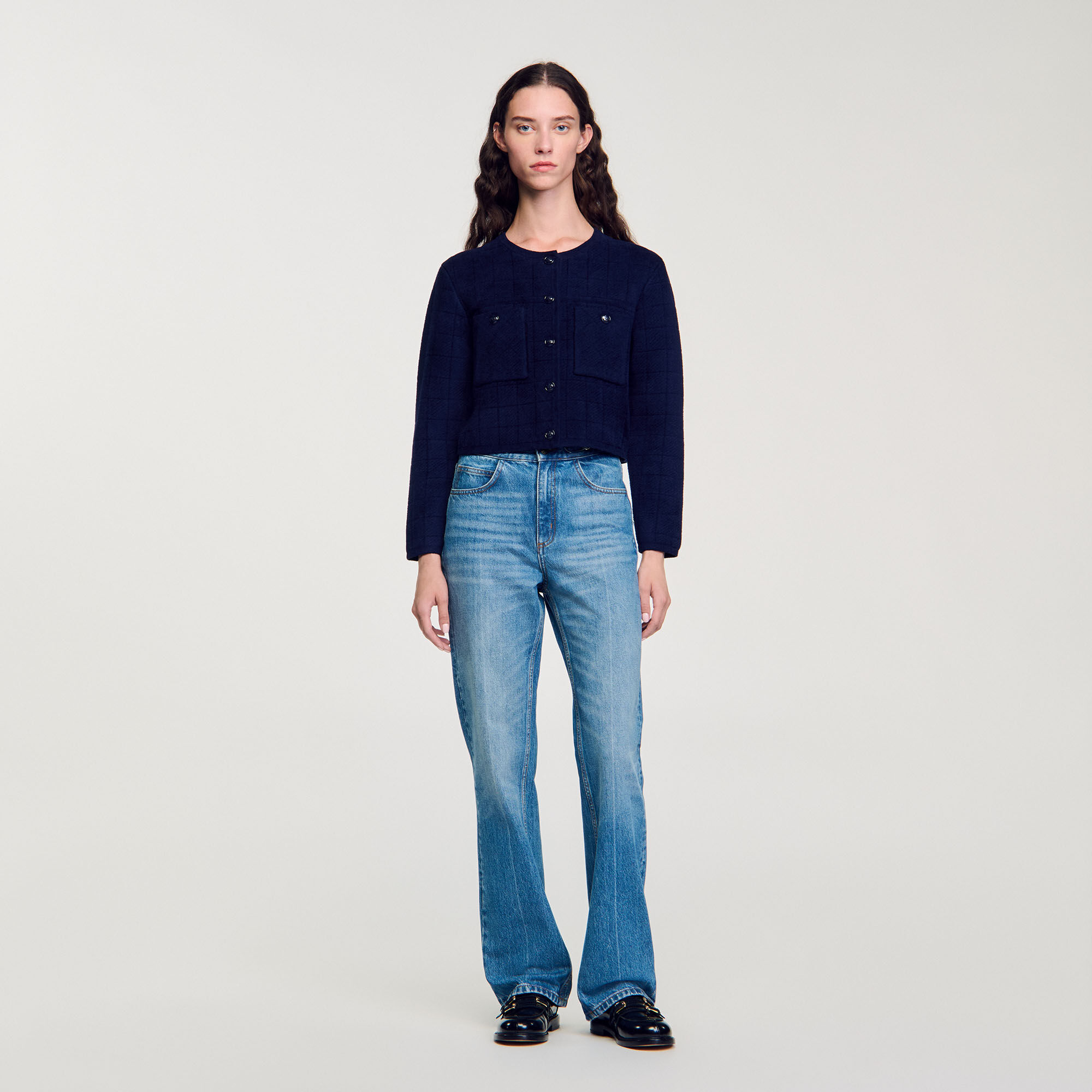 Kurze Strickjacke