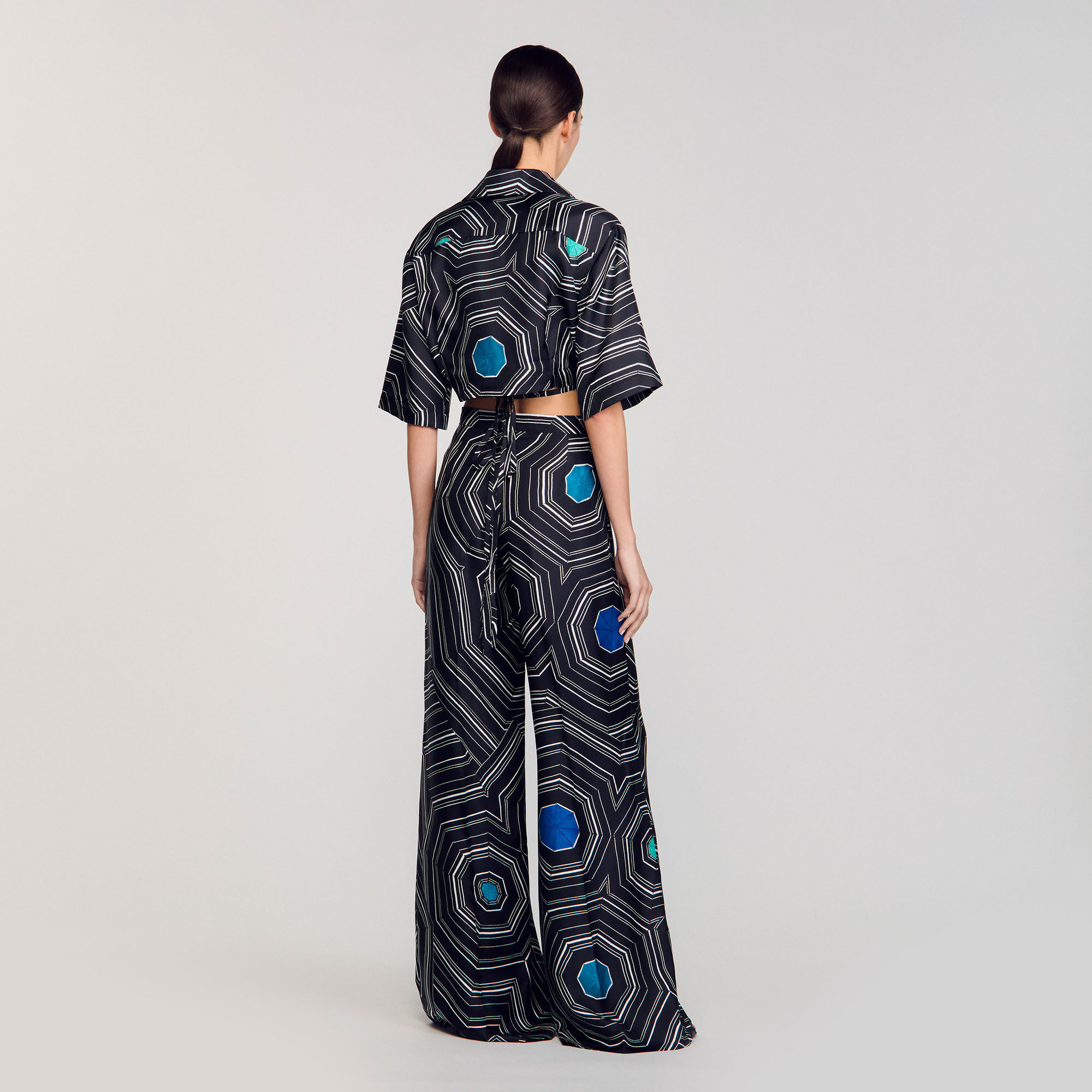 Seidenhemd mit Spiralenprint