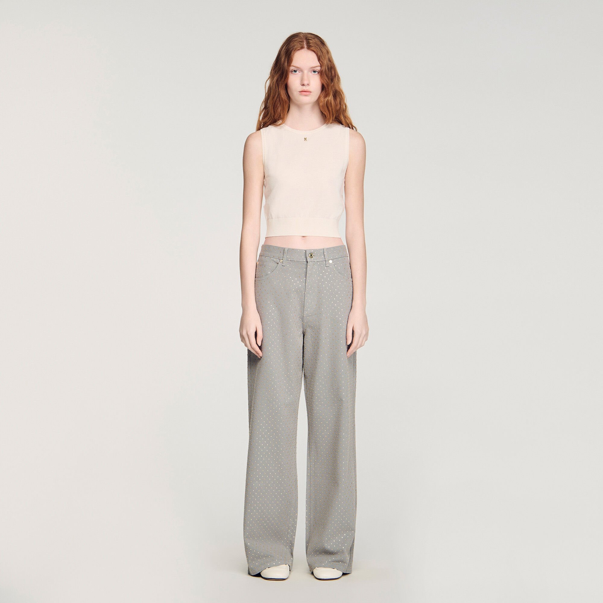 Kurzer Strickpullover ohne &Auml;rmel