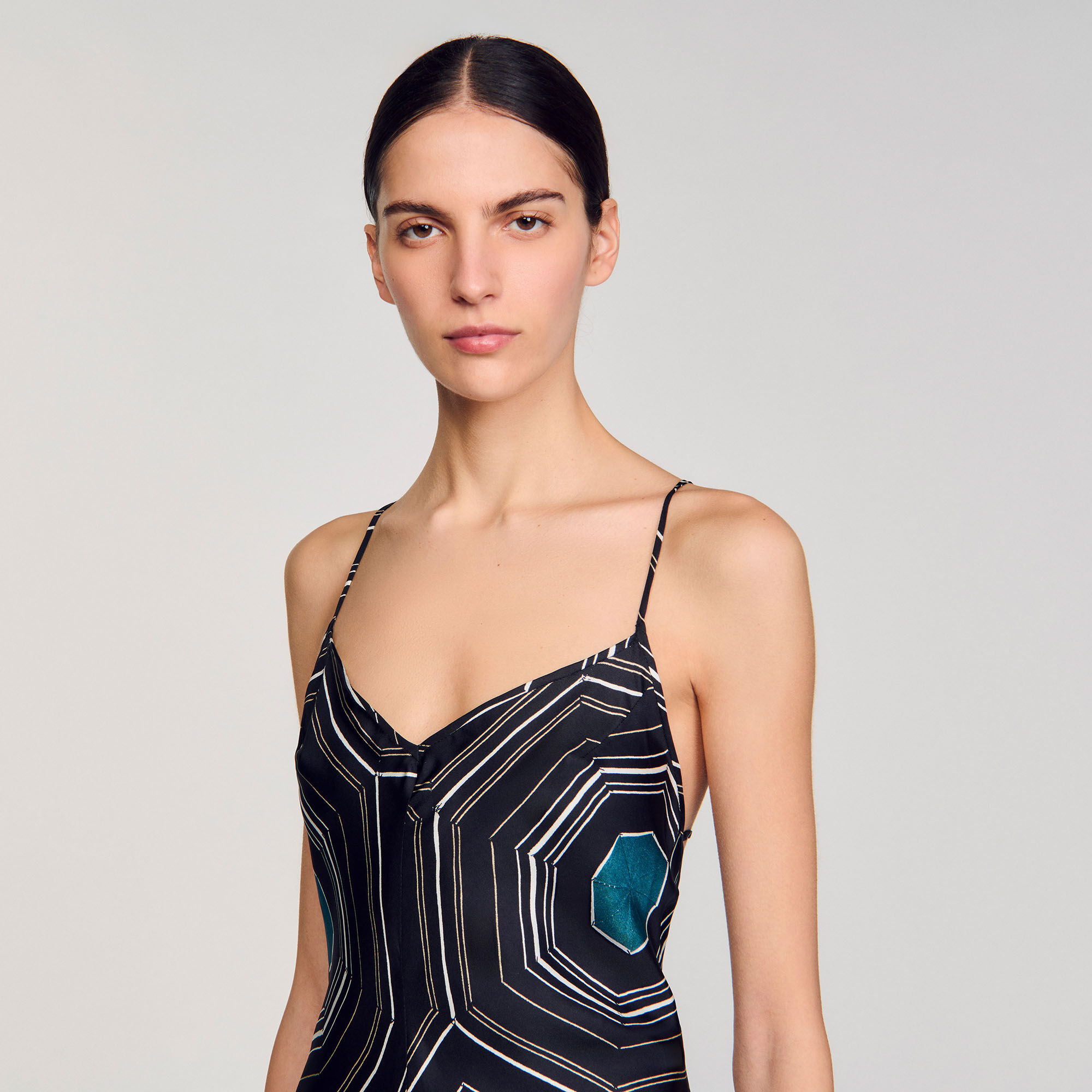 Langes bedrucktes Seidenkleid