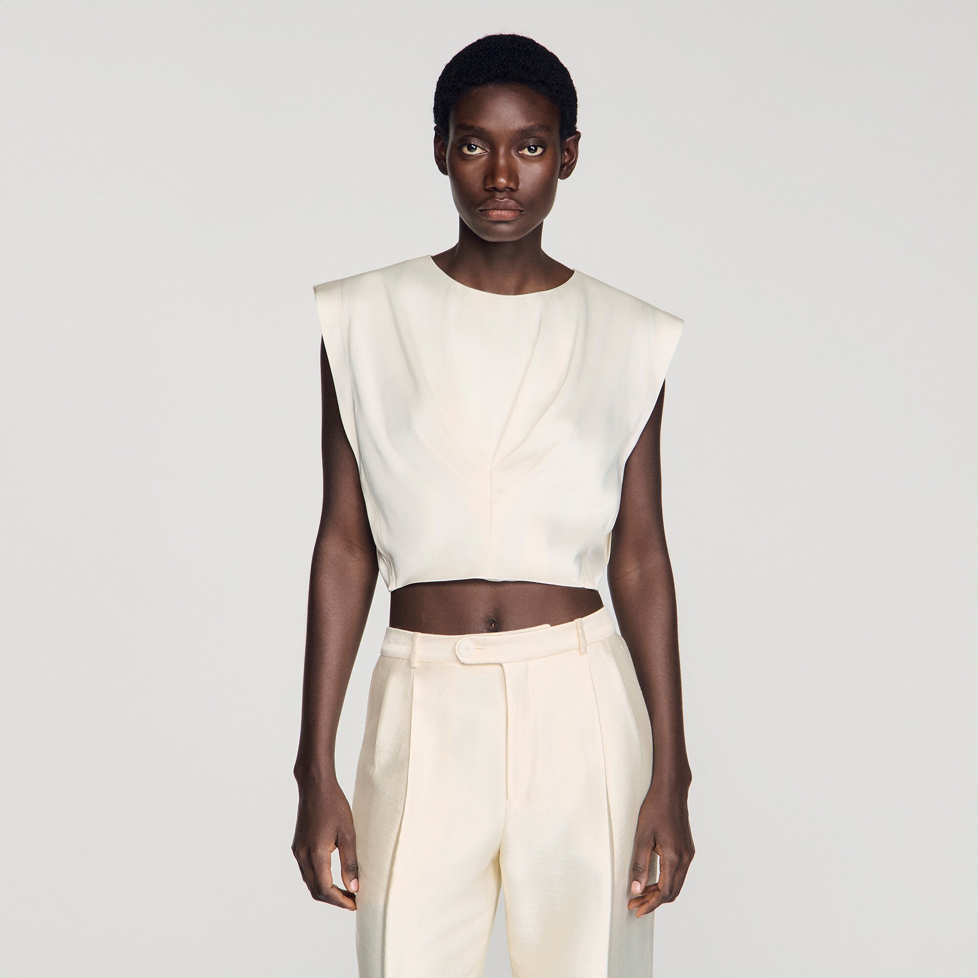 Kurzes plissiertes Satintop