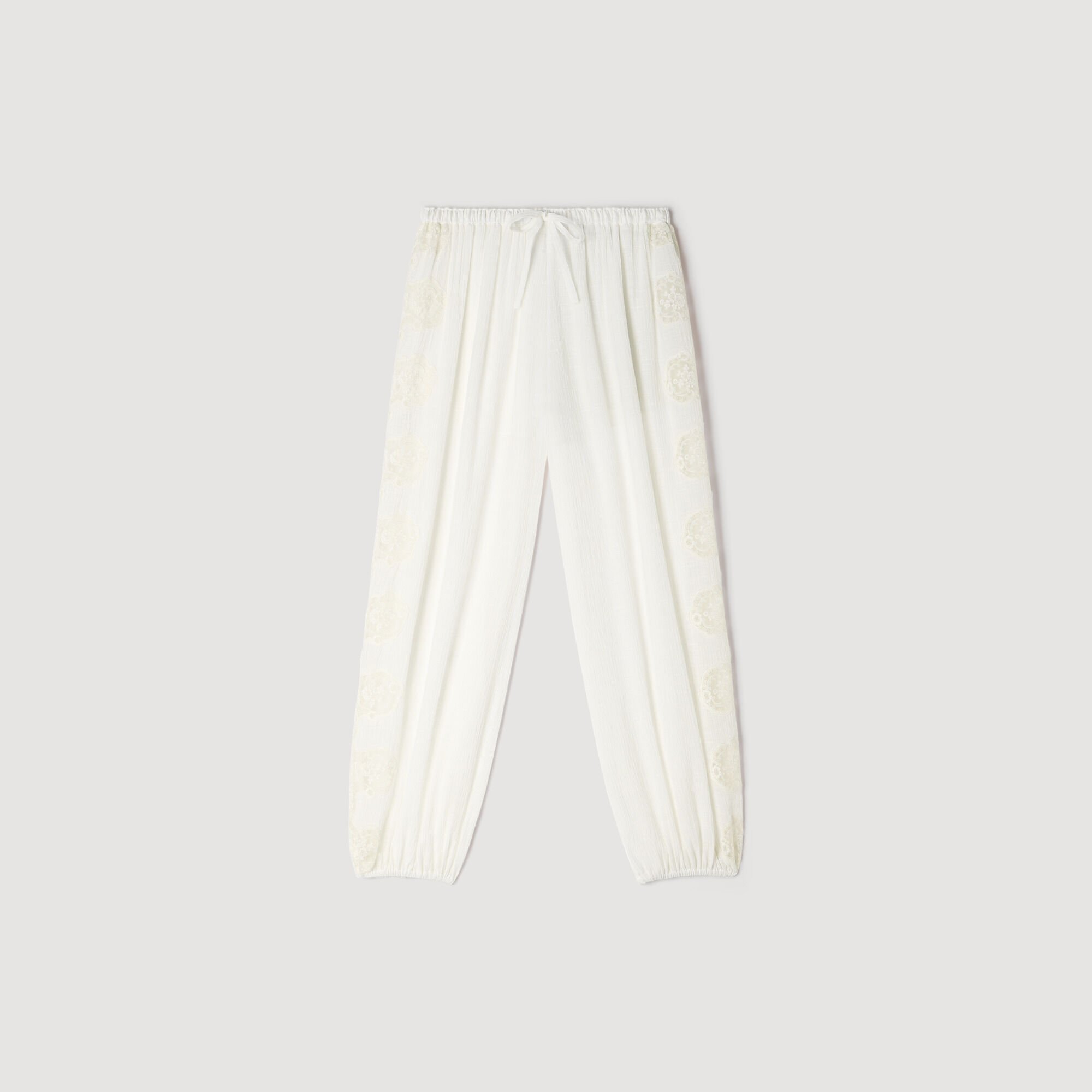 Weite Hose in Kreppoptik