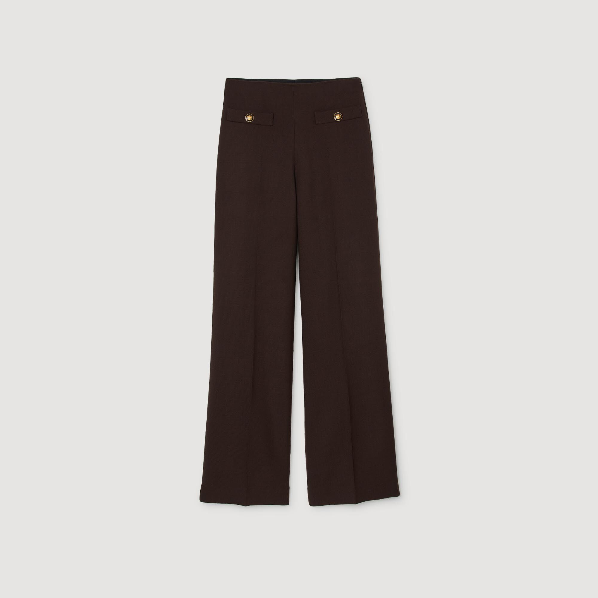 Ausgestellte Hose