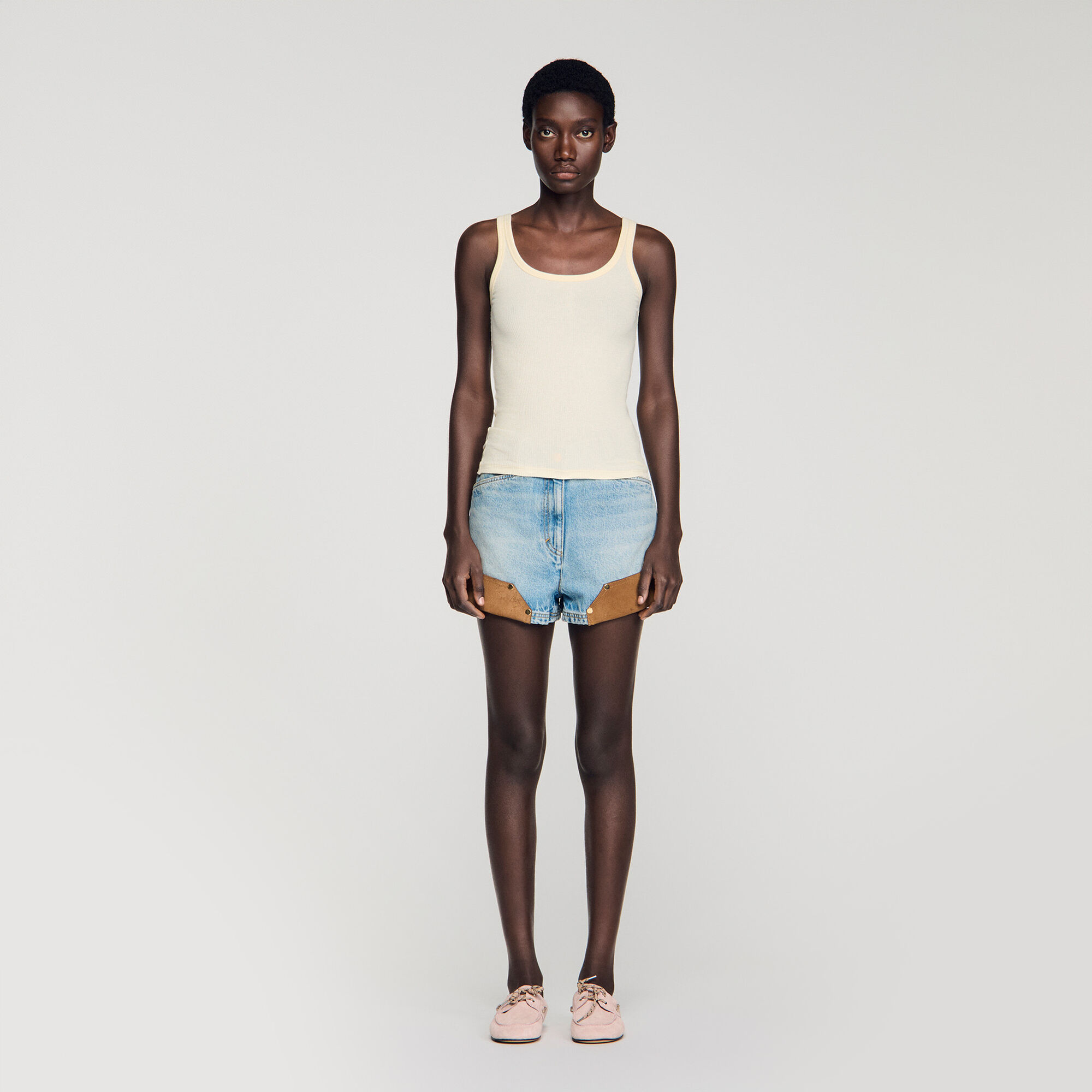 Tr&auml;gertop aus Rippstrick