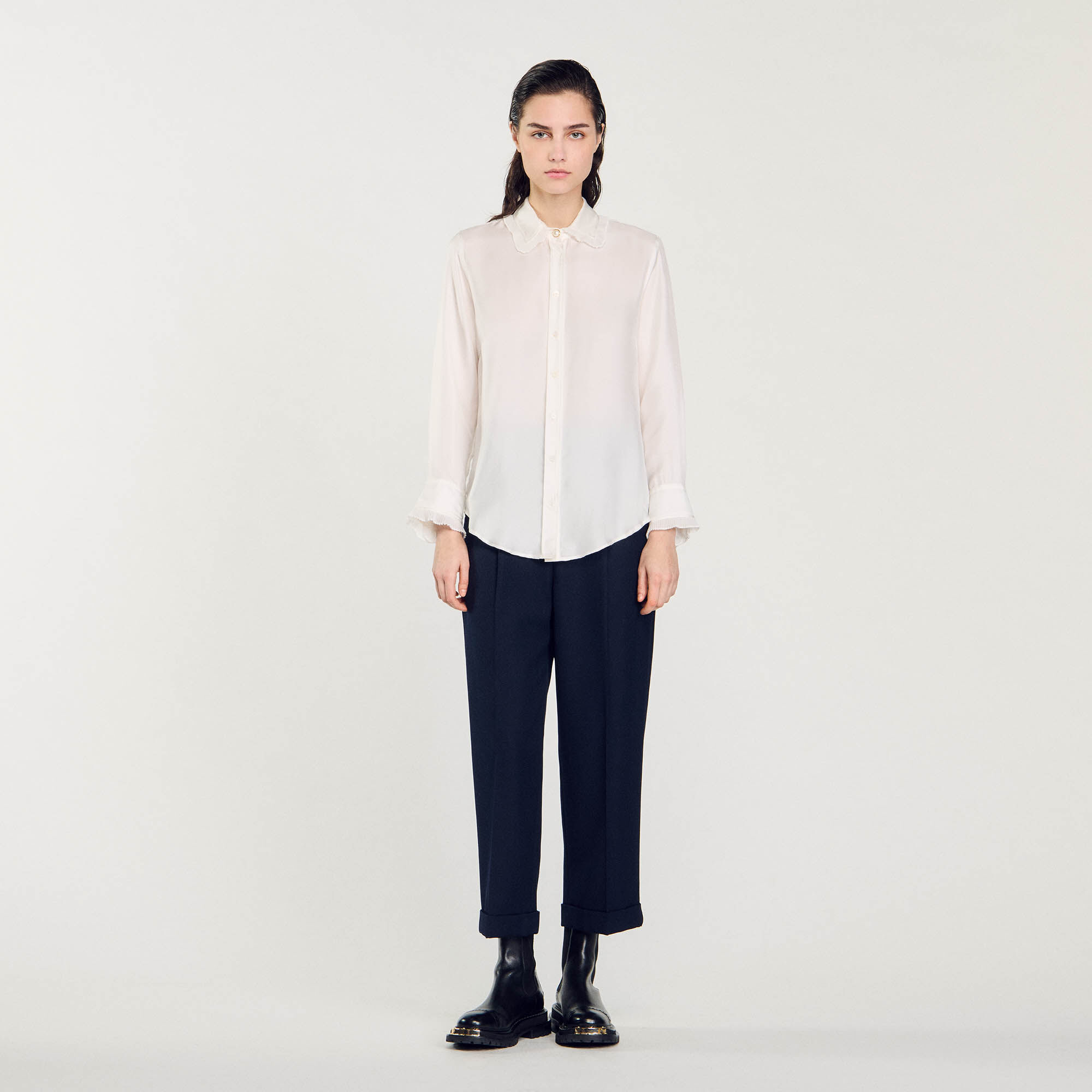 Seidenbluse mit plissiertem Kragen
