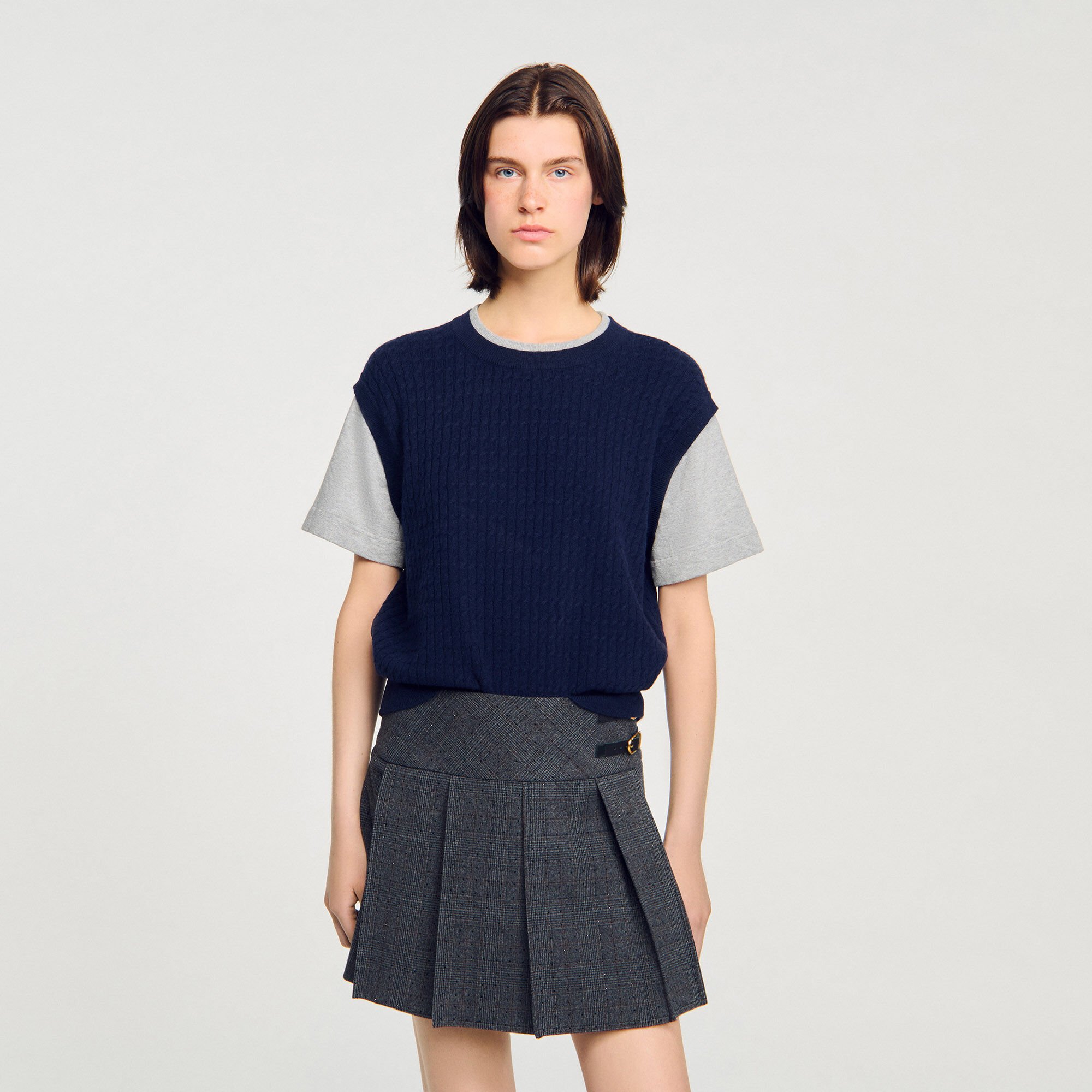 Strickpullover aus Materialmix