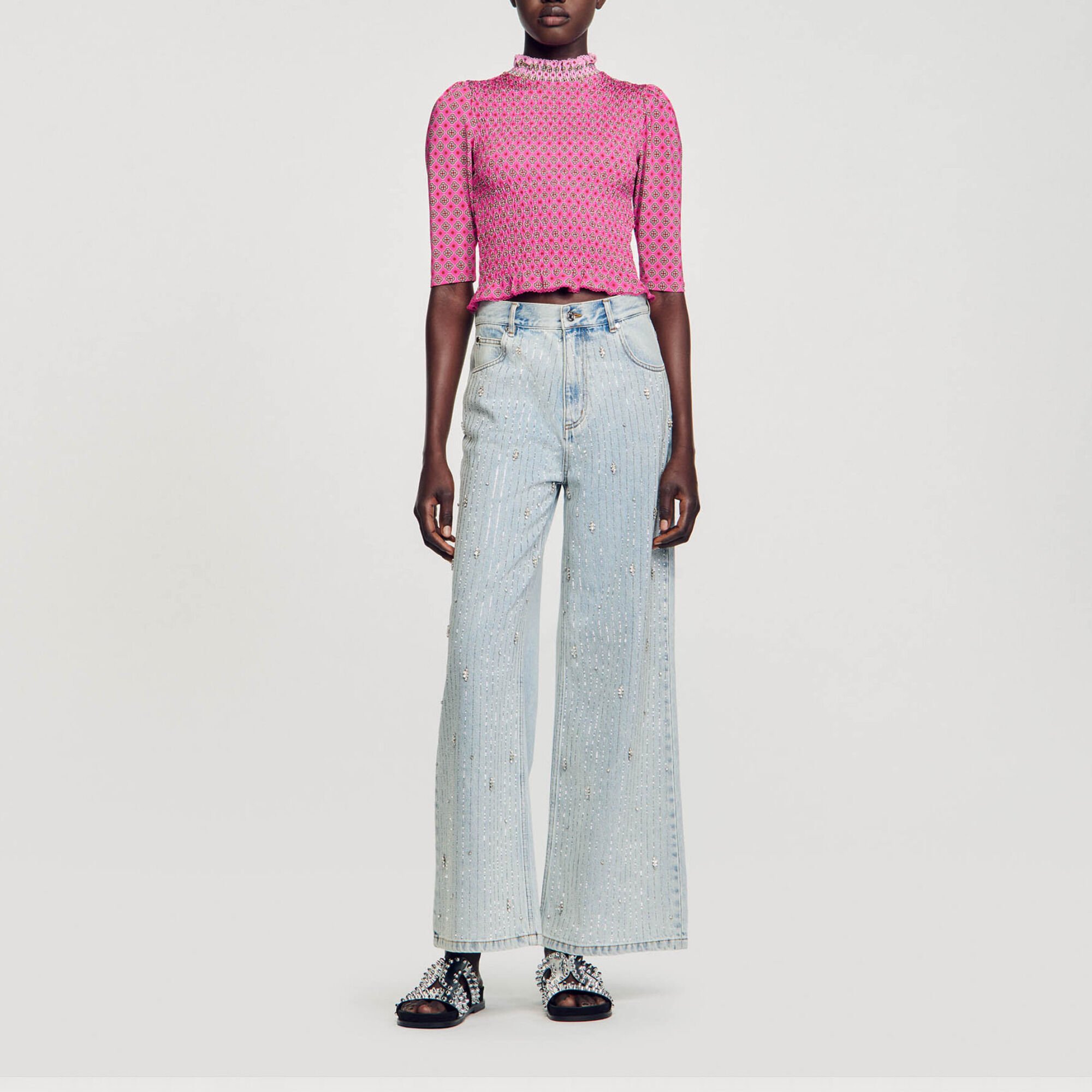 Gesmoktes T-Shirt mit Print