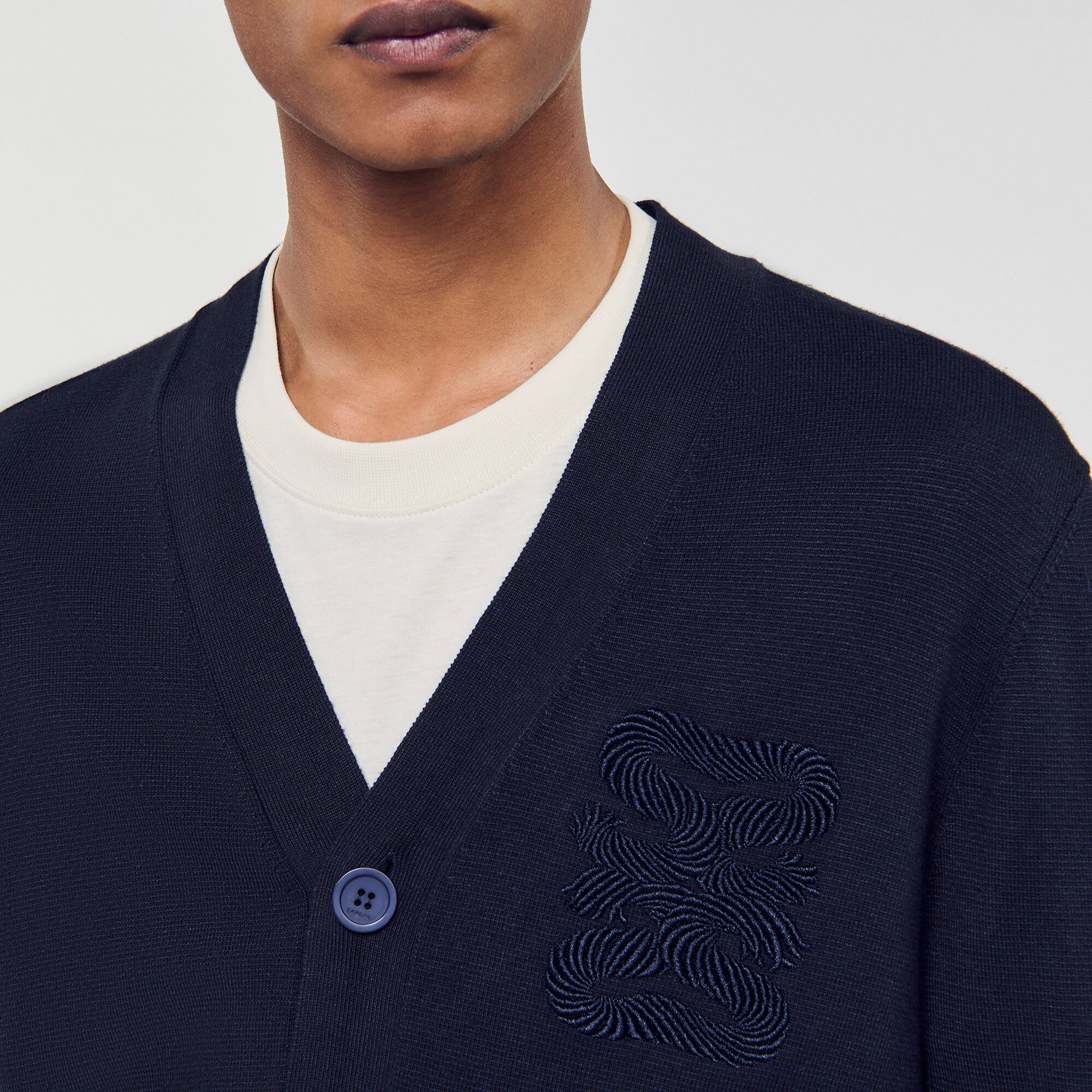 Cardigan mit Kordelstickerei