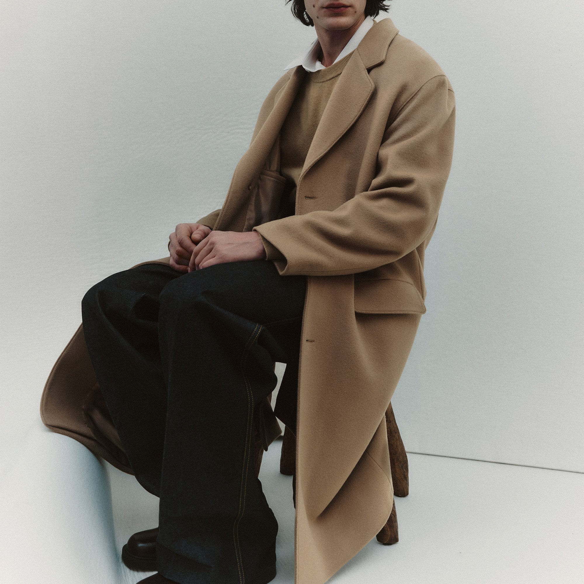 Entdecken Sie die Second-Hand-Seite SANDRO